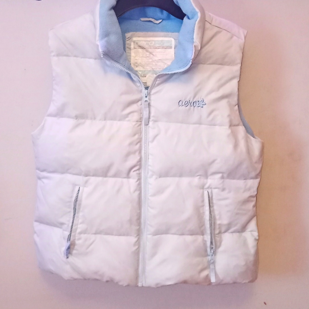Aero Puffer Vest - Light Blue - Women's Large - Good Condition